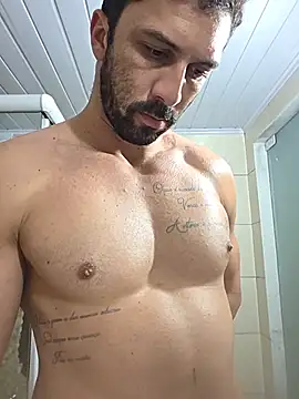 Snapshot of Locasso123 chatting on 06/04/26, 04:17 Locasso123 online show from 06/04/26, 04:17
