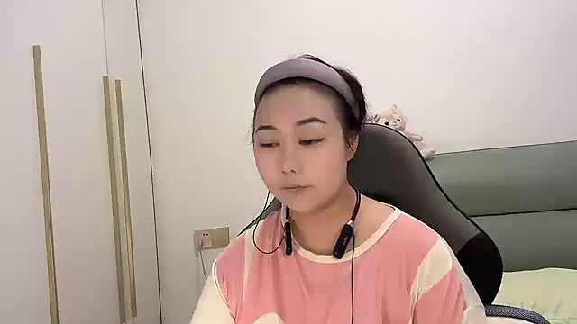 Susu-36E online show from 05/31/26, 01:06