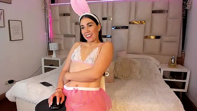 Hanna klover online show from 03/07/26, 03:35