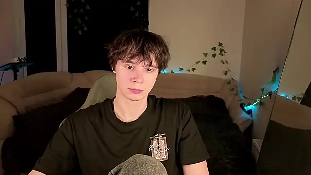 AnthonyCuutie online show from 05/07/26, 06:44