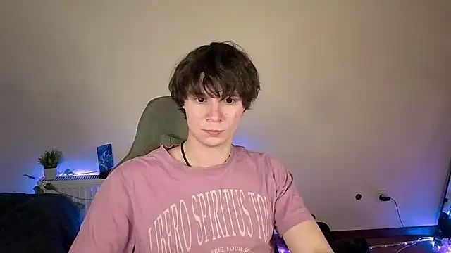 AnthonyCuutie online show from 06/11/26, 05:54