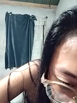 angelpinay44 online show from 04/09/26, 04:46