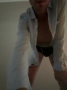 Snapshot of jakeAus22 chatting on 02/27/26, 06:57 jakeAus22 online show from 02/27/26, 06:57