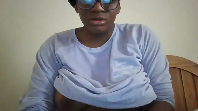 SexyGemBeauty online show from 05/17/26, 05:46