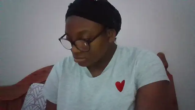 SexyGemBeauty online show from 04/10/26, 10:17