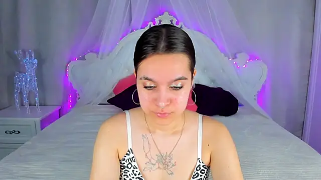 AishaTempt online show from 05/26/26, 08:56