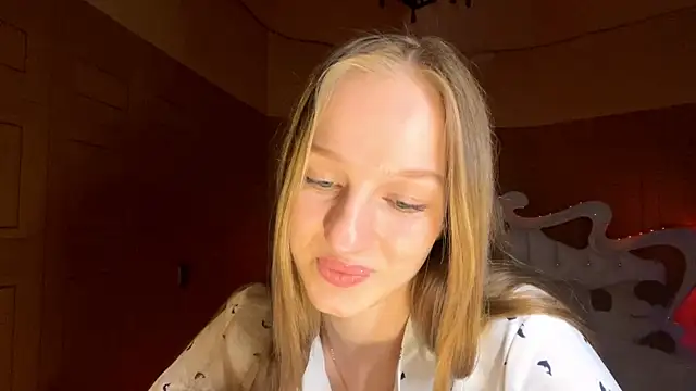 Anika Socutehe online show from 04/13/26, 11:20