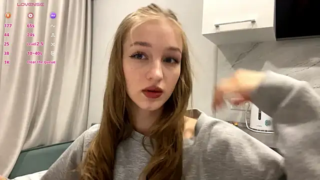 Snapshot of Anika_Socutehe chatting on 06/15/26, 07:13 Anika Socutehe online show from 06/15/26, 07:13