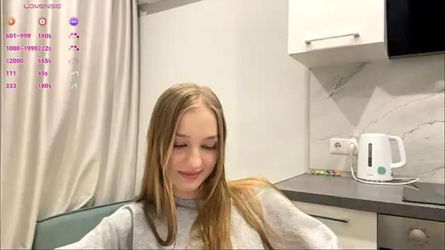 Snapshot of Anika_Socutehe chatting on 06/14/26, 08:54 Anika Socutehe online show from 06/14/26, 08:54