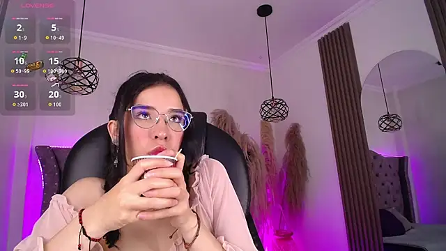 Amara Davis1 online show from 06/02/26, 05:07