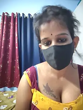 Snapshot of Tinaa_baby chatting on 06/12/26, 11:52 Tinaa baby online show from 06/12/26, 11:52