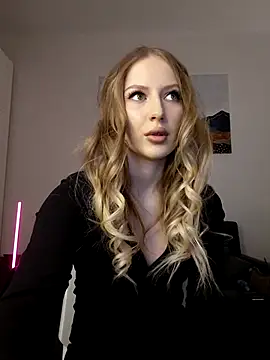 AlishaWey online show from 02/27/26, 07:30