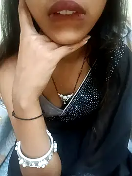 MAYA BED GIRL online show from 03/25/26, 04:01