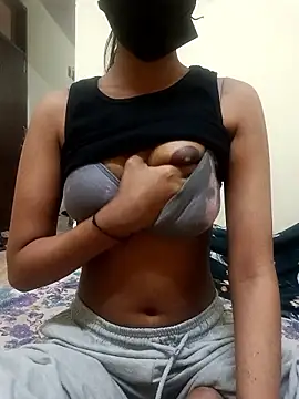 MAYA BED GIRL online show from 03/24/26, 12:21