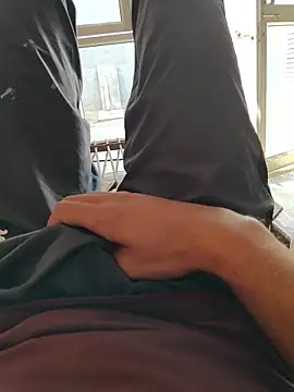 Snapshot of shybullggn chatting on 02/28/26, 06:24 shybullggn online show from 02/28/26, 06:24