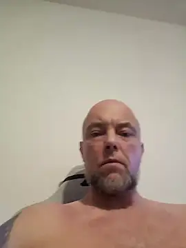 HornyDaddyMuscle online show from 06/05/26, 08:36