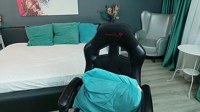BrendaJane online show from 05/18/26, 11:48