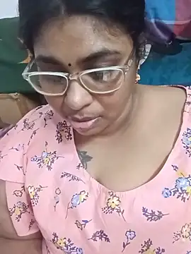 deepika-mallus online show from 05/20/26, 06:38