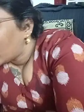 deepika-mallus online show from 05/26/26, 08:18