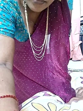 Snapshot of AnushaTelugu chatting on 05/29/26, 08:37 AnushaTelugu online show from 05/29/26, 08:37