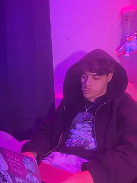 Snapshot of DANTESINS chatting on 03/02/26, 04:46 DANTESINS online show from 03/02/26, 04:46