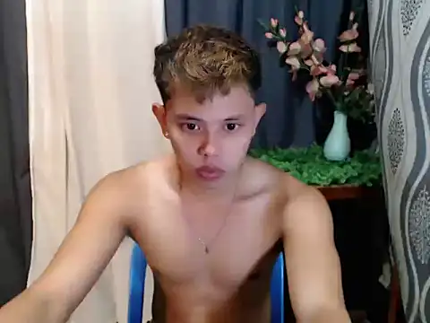 Baby Maxxx online show from 04/10/26, 08:43