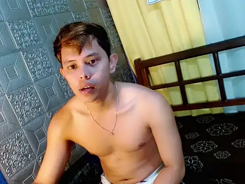 Baby Maxxx online show from 05/18/26, 04:01
