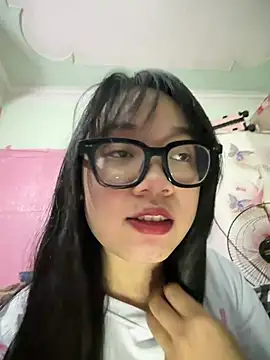 Leeeeiu online show from 06/28/26, 01:28