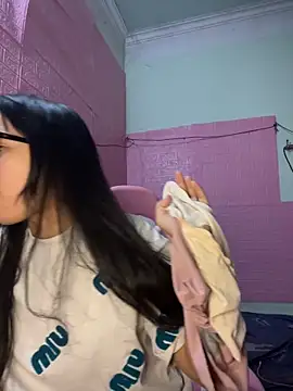 Leeeeiu online show from 03/15/26, 03:08