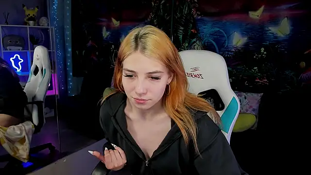 RosaFowler online show from 03/31/26, 10:06