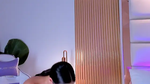 Megaan Rousee online show from 03/08/26, 02:09