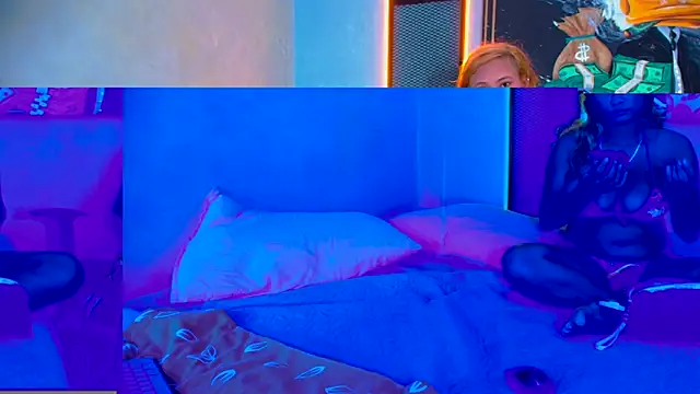 Hornyshow1 online show from 05/15/26, 11:30