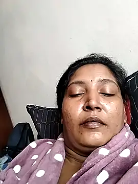 Snapshot of mysteriousgal031 chatting on 03/01/26, 07:30 mysteriousgal031 online show from 03/01/26, 07:30