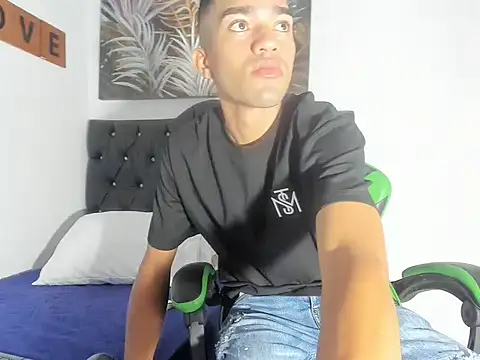 Snapshot of mauricio_smiith chatting on 03/02/26, 02:12 mauricio smiith online show from 03/02/26, 02:12