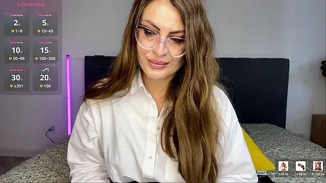 LucyWillow online show from 05/29/26, 08:20