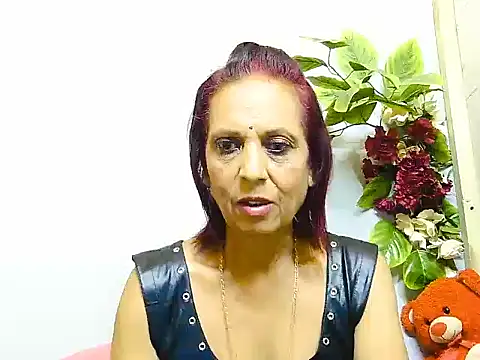 Snapshot of Hot_queen58 chatting on 06/28/26, 06:20 Hot queen58 online show from 06/28/26, 06:20