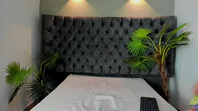 ZANE EVANS online show from 03/03/26, 12:45