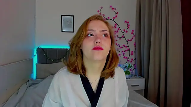 DellaRows online show from 03/06/26, 06:41