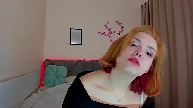 DellaRows online show from 03/30/26, 12:17