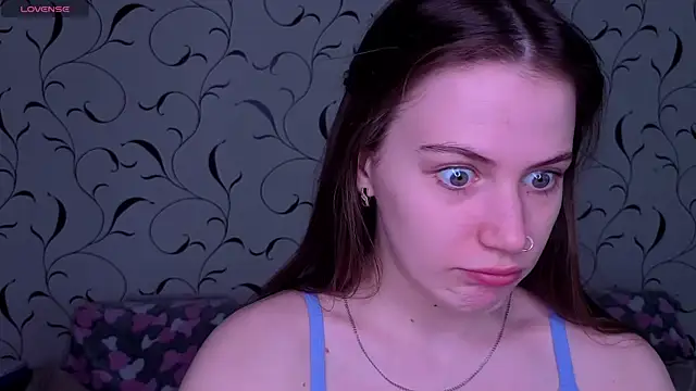 Luxwyverna online show from 04/16/26, 08:59