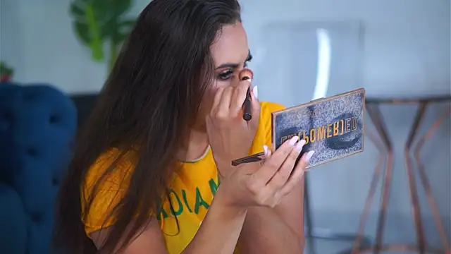 Ashlee Angel online show from 04/12/26, 09:23