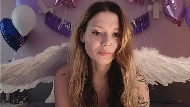 AliceTease online show from 04/13/26, 10:19