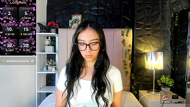 Crowm le online show from 03/25/26, 03:11