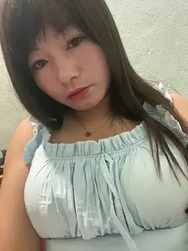 Snapshot of Nini_babyy chatting on 03/03/26, 12:45 Nini babyy online show from 03/03/26, 12:45