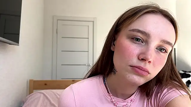 Lolatatee online show from 03/10/26, 11:47