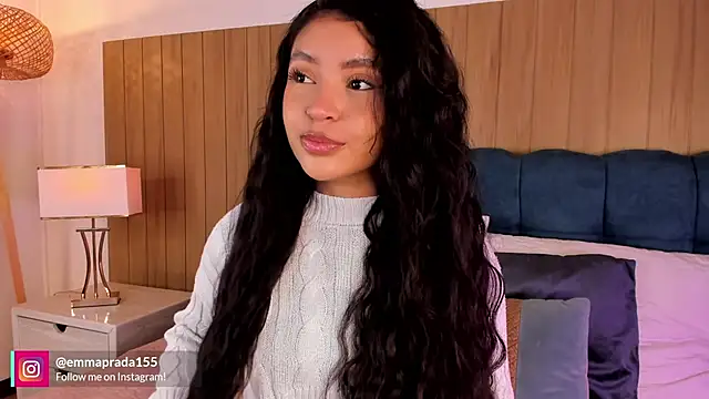 missprada  online show from 03/30/26, 12:06