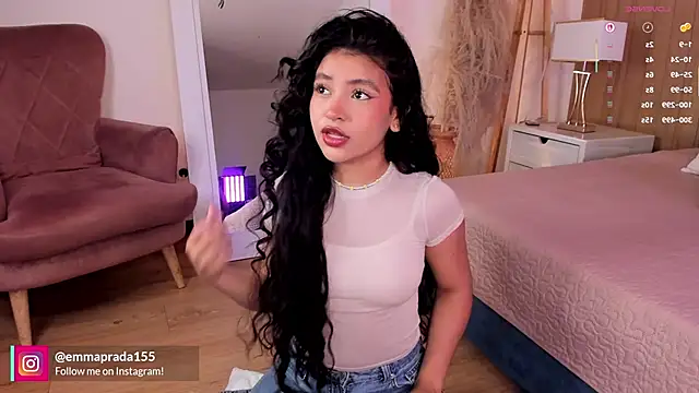 missprada  online show from 04/14/26, 11:59