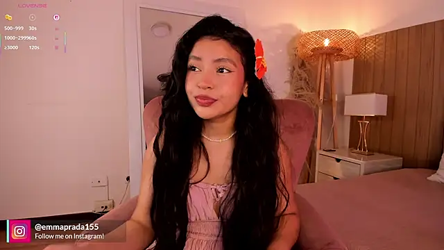 missprada  online show from 04/15/26, 11:59