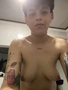 Snapshot of TomBoy_Natali chatting on 05/19/26, 03:46 TomBoy Natali online show from 05/19/26, 03:46