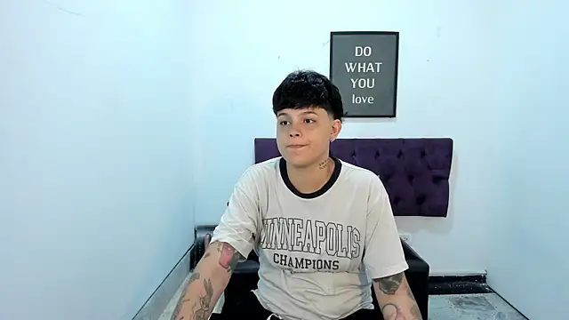 TomBoy Natali online show from 03/29/26, 06:53